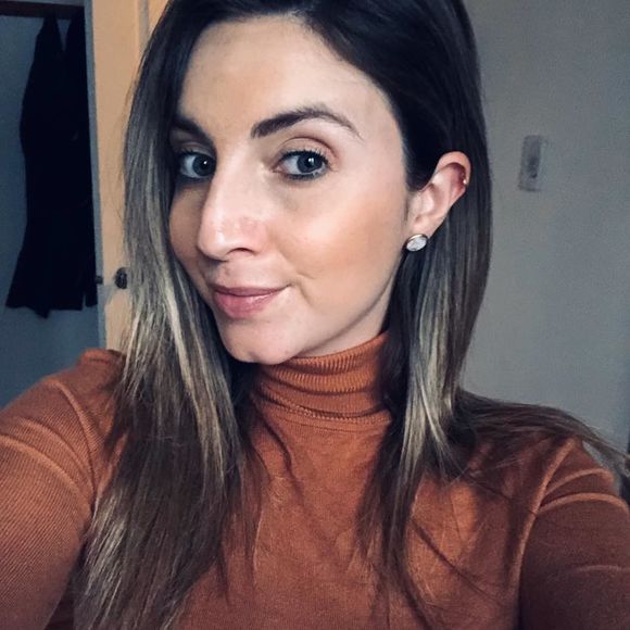 Meet your Posher, Tania - Picture 1 of 1